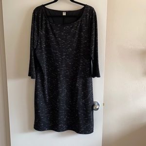 Black scoop neck shift dress with 3/4 sleeves